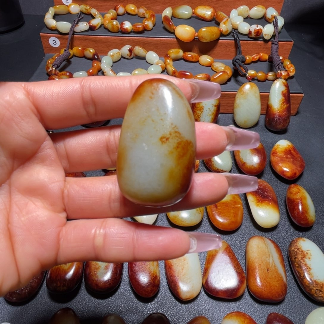 颈饰未镶嵌和田玉秦*川