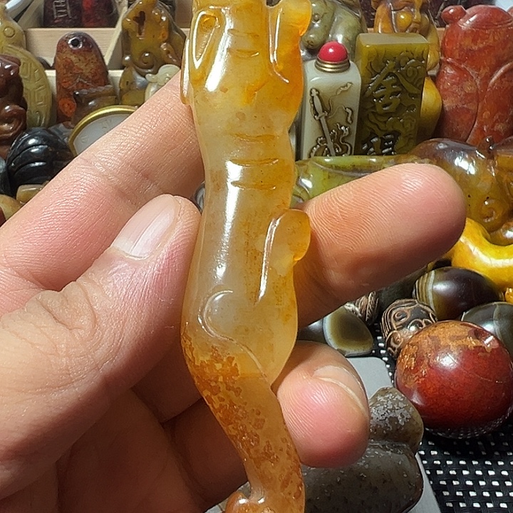 和田玉（糖玉）未镶嵌挂件