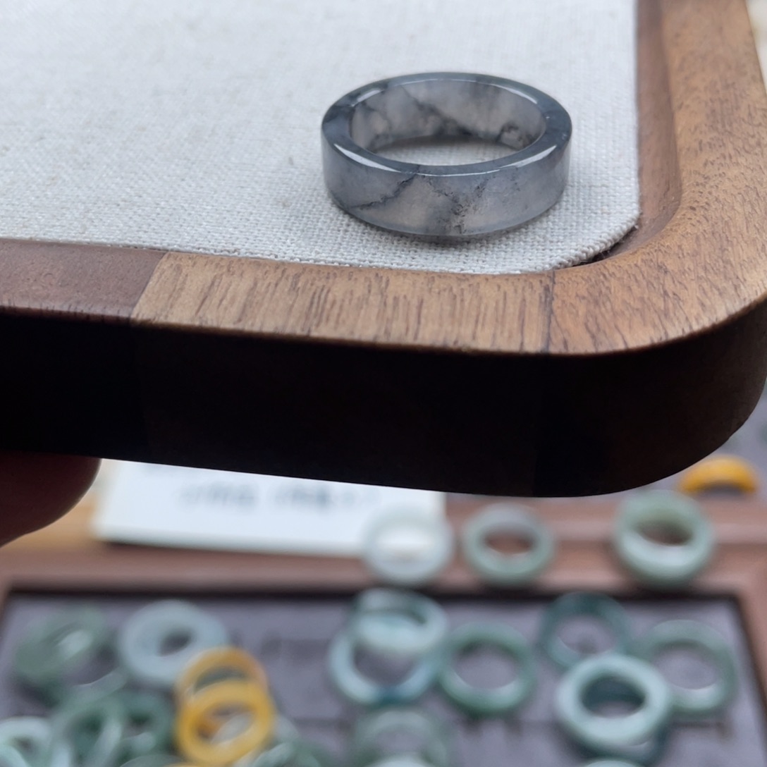 翡翠戒指未镶嵌12 号 15. 港码