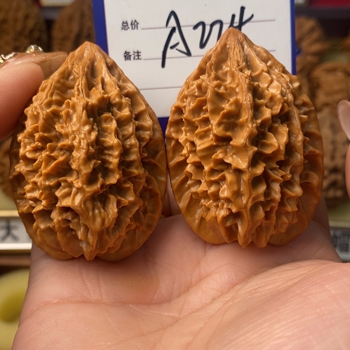 把件桃核招财鼠鼠