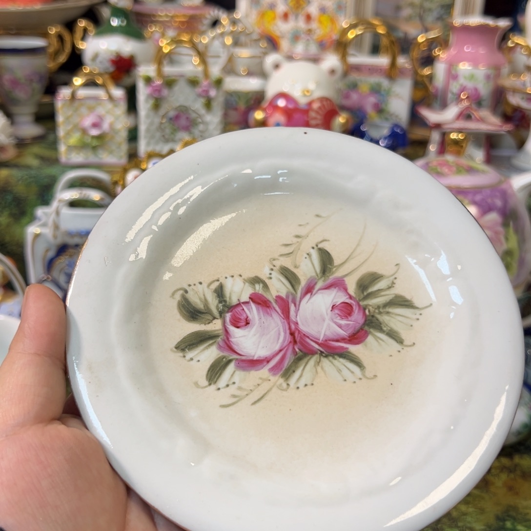 摆件鹿与海陶瓷家居用品有限公司