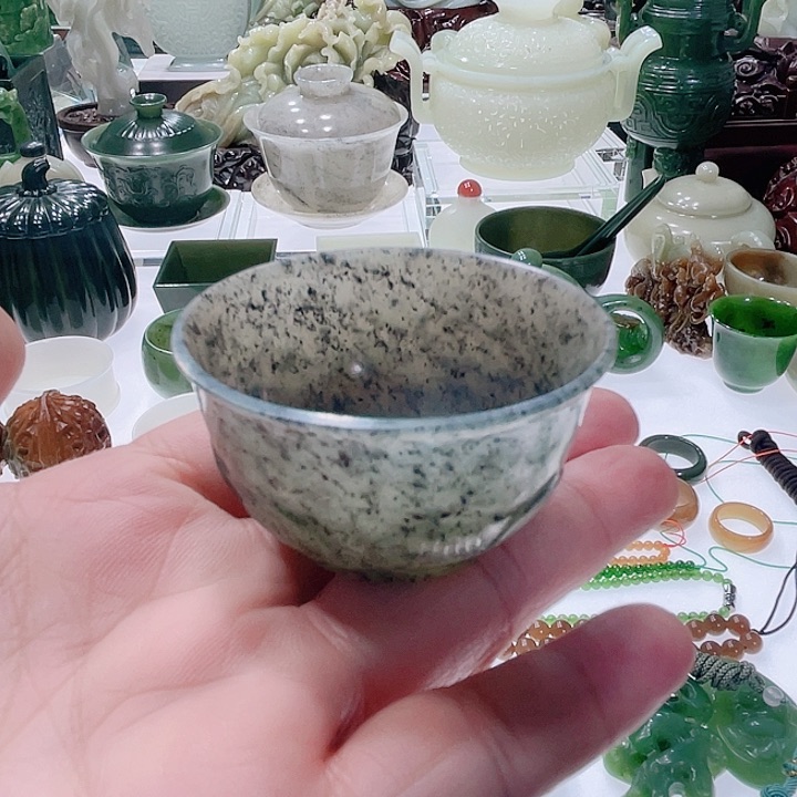 和田玉挂件未镶嵌不议价