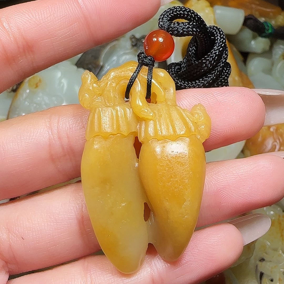 和田玉挂件未镶嵌