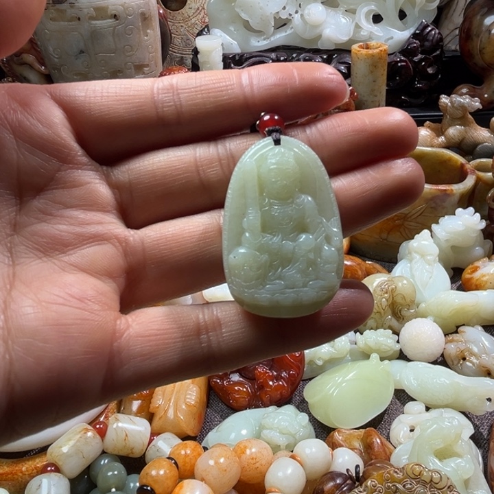 和田玉未镶嵌挂件