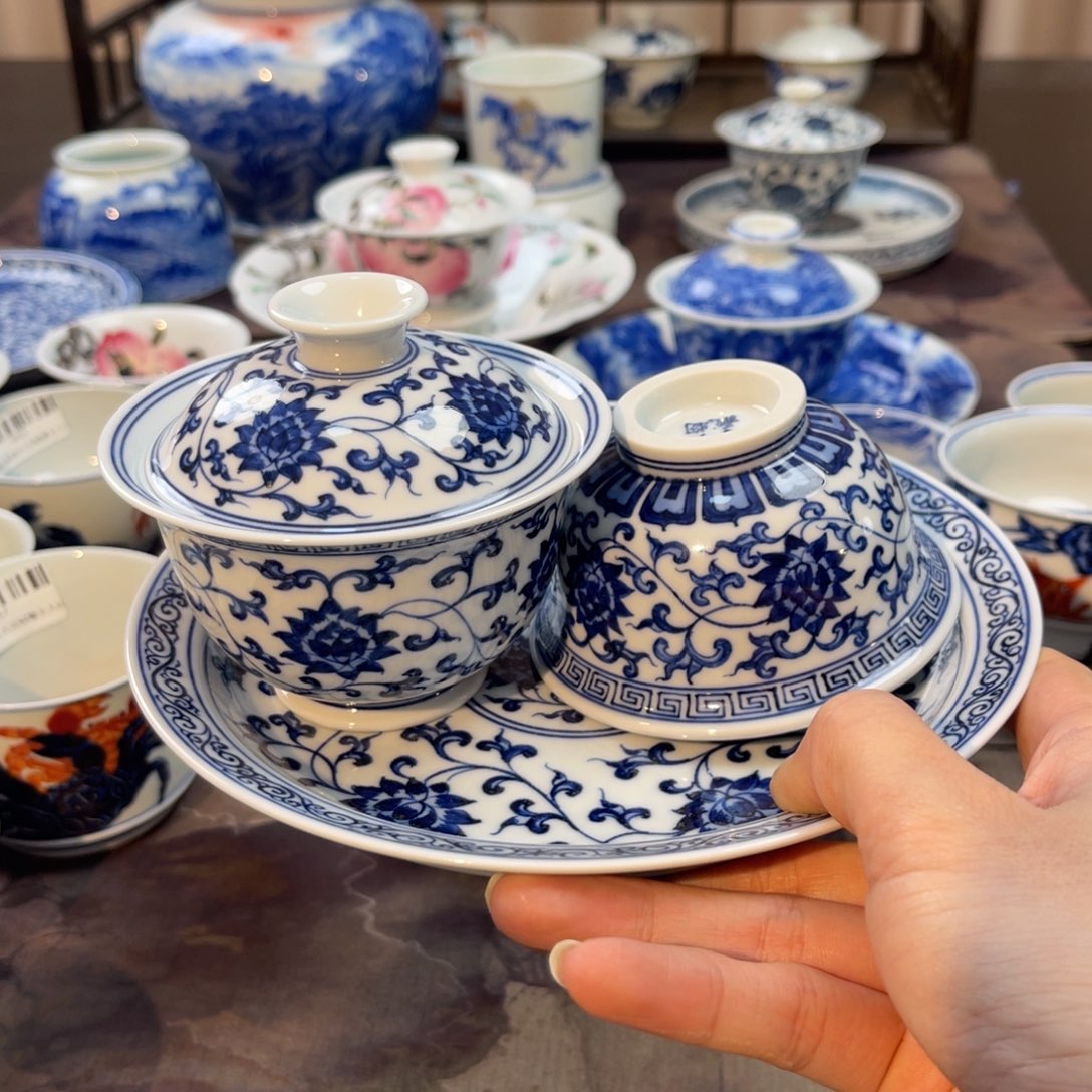 瓷片闪闪闪闪闪闪闪闪闪