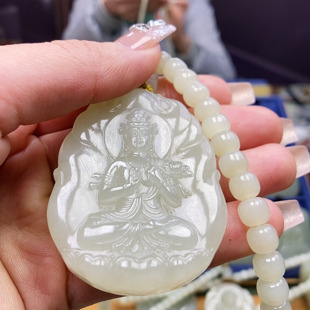 和田玉颈饰未镶嵌杜****享