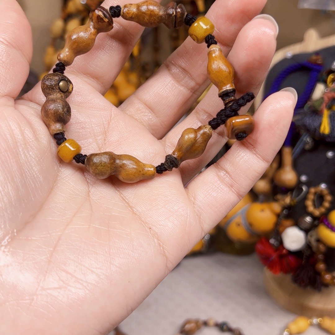 C***酱大叶紫檀（黑酸枝木类）