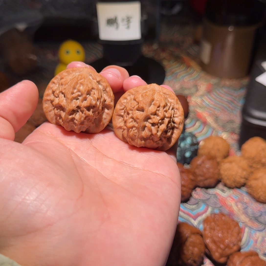 文玩核桃把件325号39瓷娃娃文玩核桃