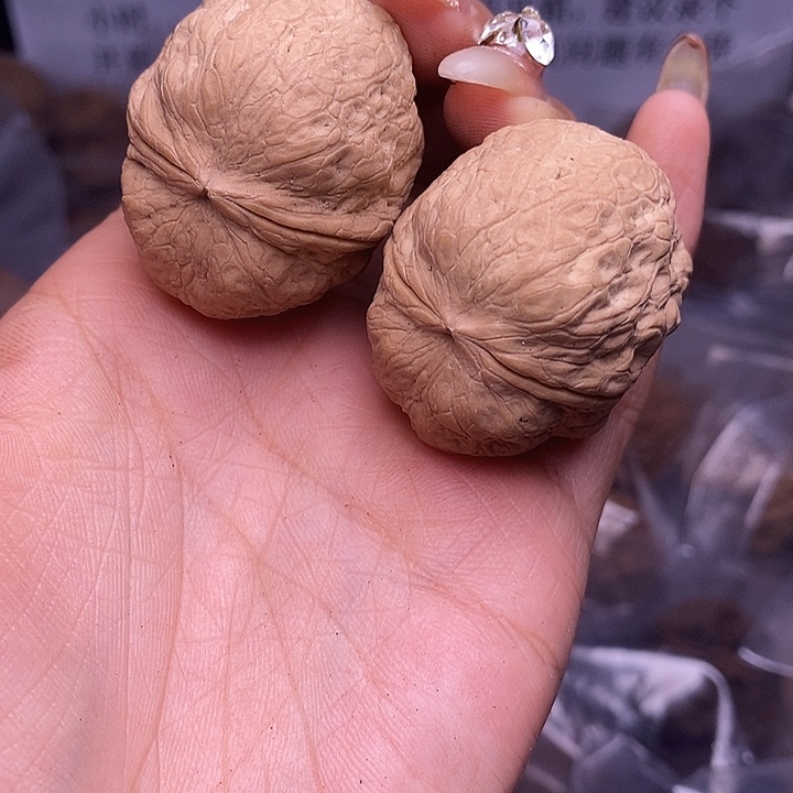 核桃云南野生铁核桃84号38mm