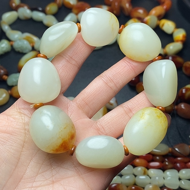 开***f和田玉未镶嵌手链