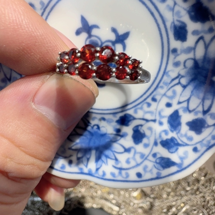 瓷片绿**瘦瓷器的制作工艺