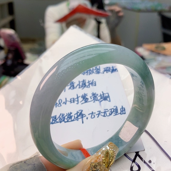 未镶嵌手镯翡翠翡翠手镯