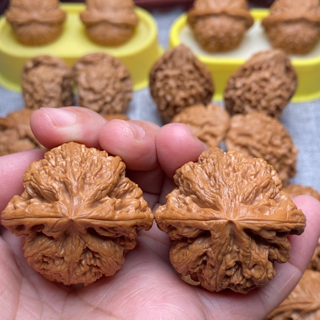 文玩核桃把件41满肉粗筋红皮