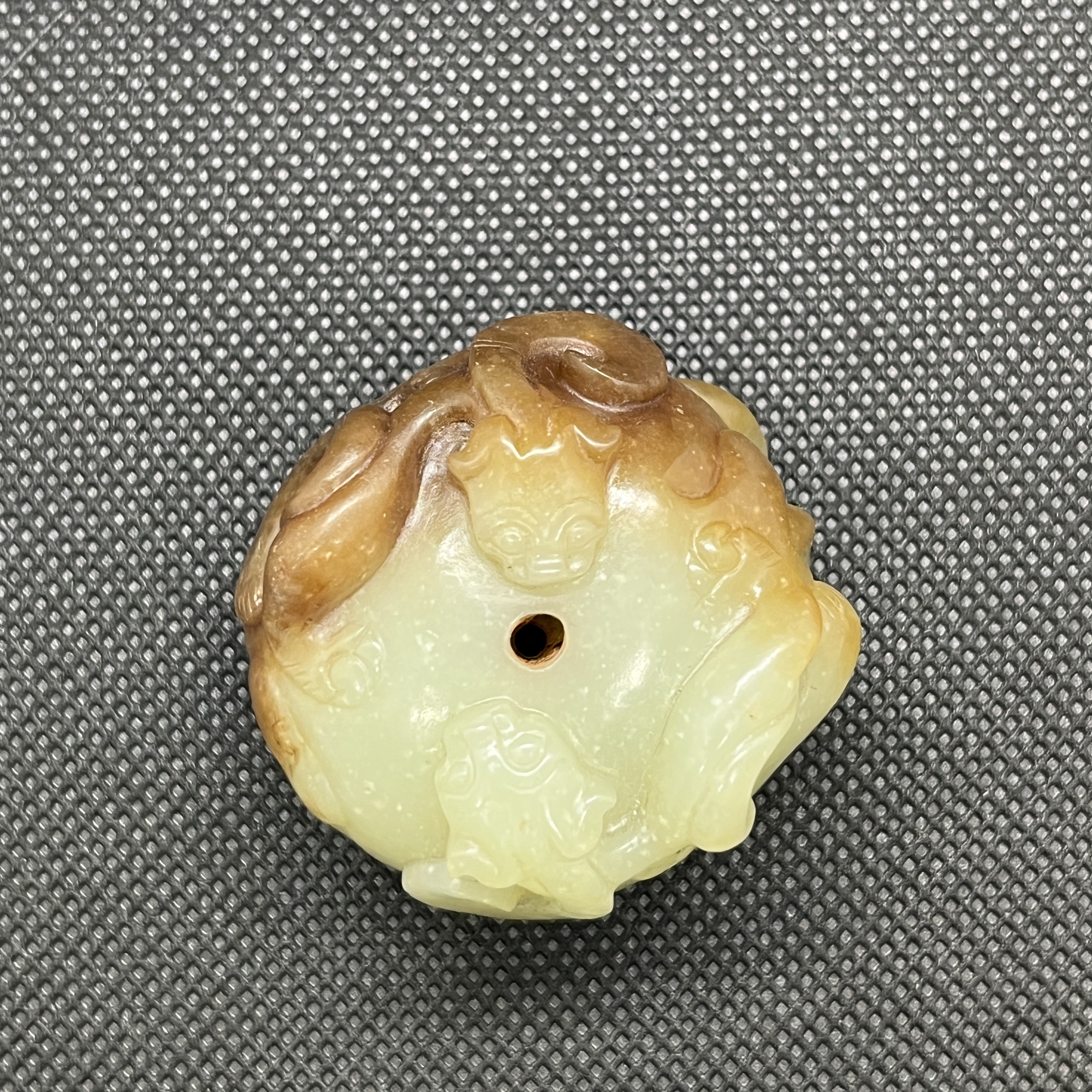 明早-和田玉-螭龙珠-GT000002