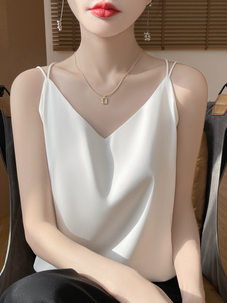 D23夏季女士缎面宽松V领无袖吊带背心西装内搭上衣