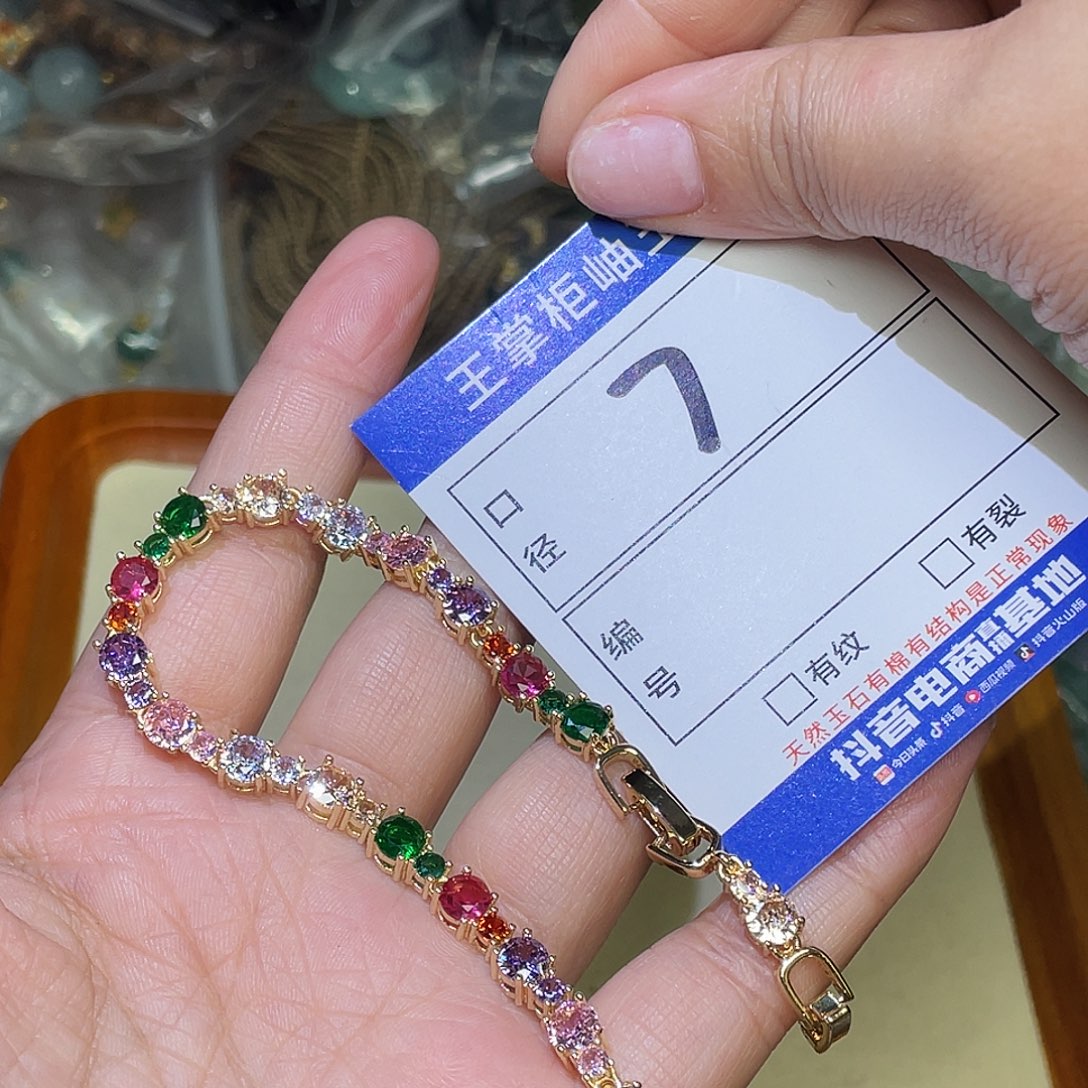 橄榄石颈饰合金多样性，发一件