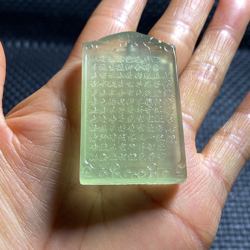 【闪购商品】未镶嵌蛇纹石玉颈饰