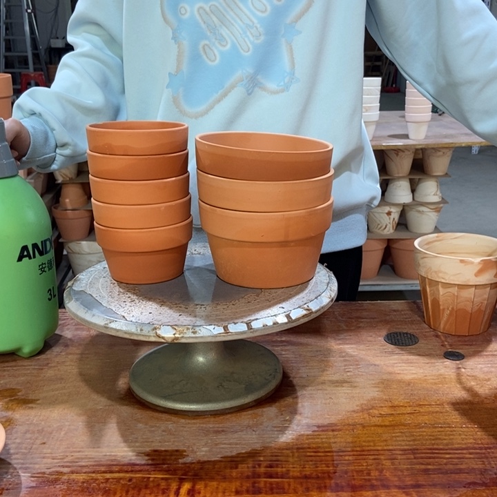 w***i紅陶15×9-3和11×7-5         