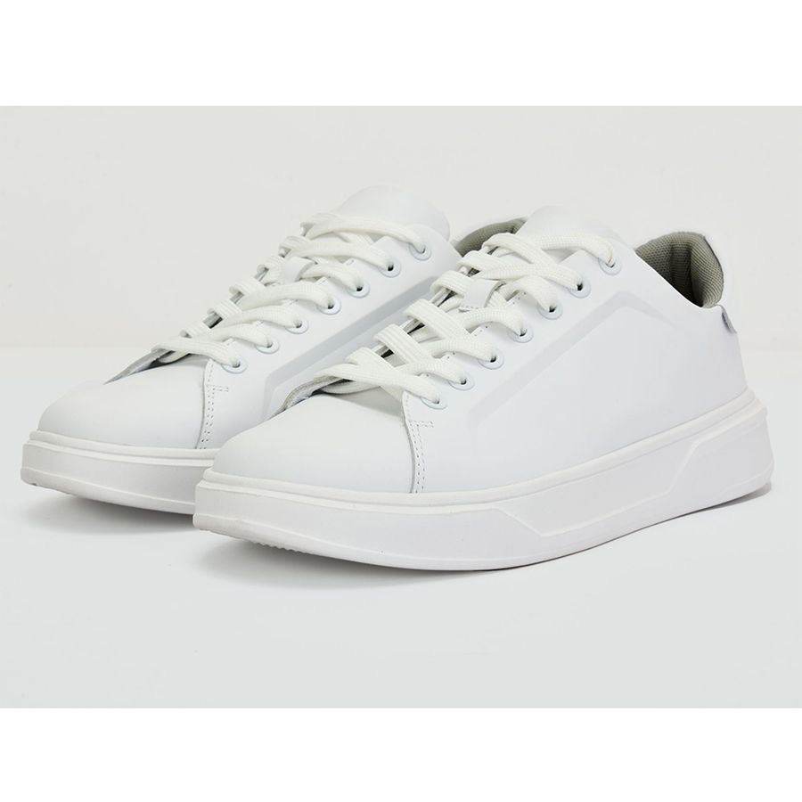 休闲板鞋板鞋平跟鞋子男子白色纯色圆头休闲风