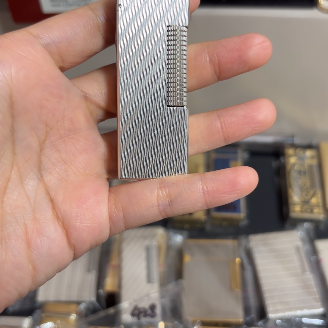 都登卡中古打火机