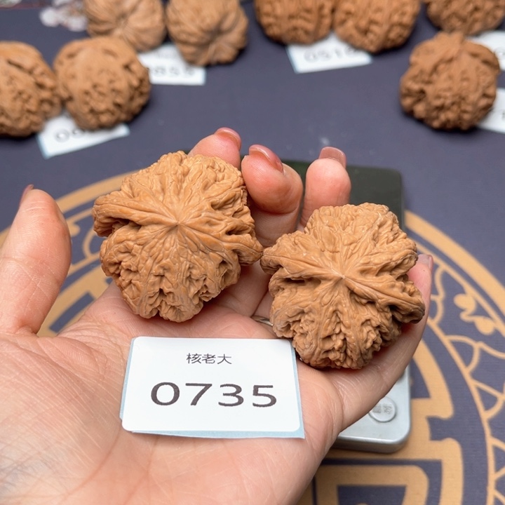 文玩核桃把件44大粗筋 0735