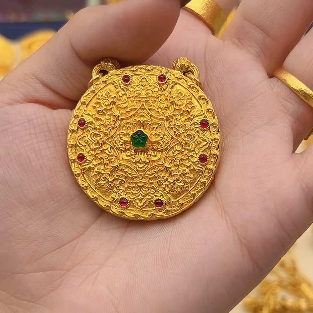 【肆玥珠宝】 足金999黄金吊坠周洋霞老师国金錾刻龙吟凤鸣