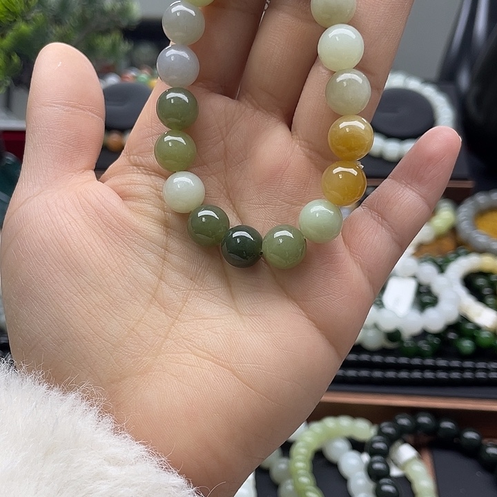 和田玉未镶嵌手串