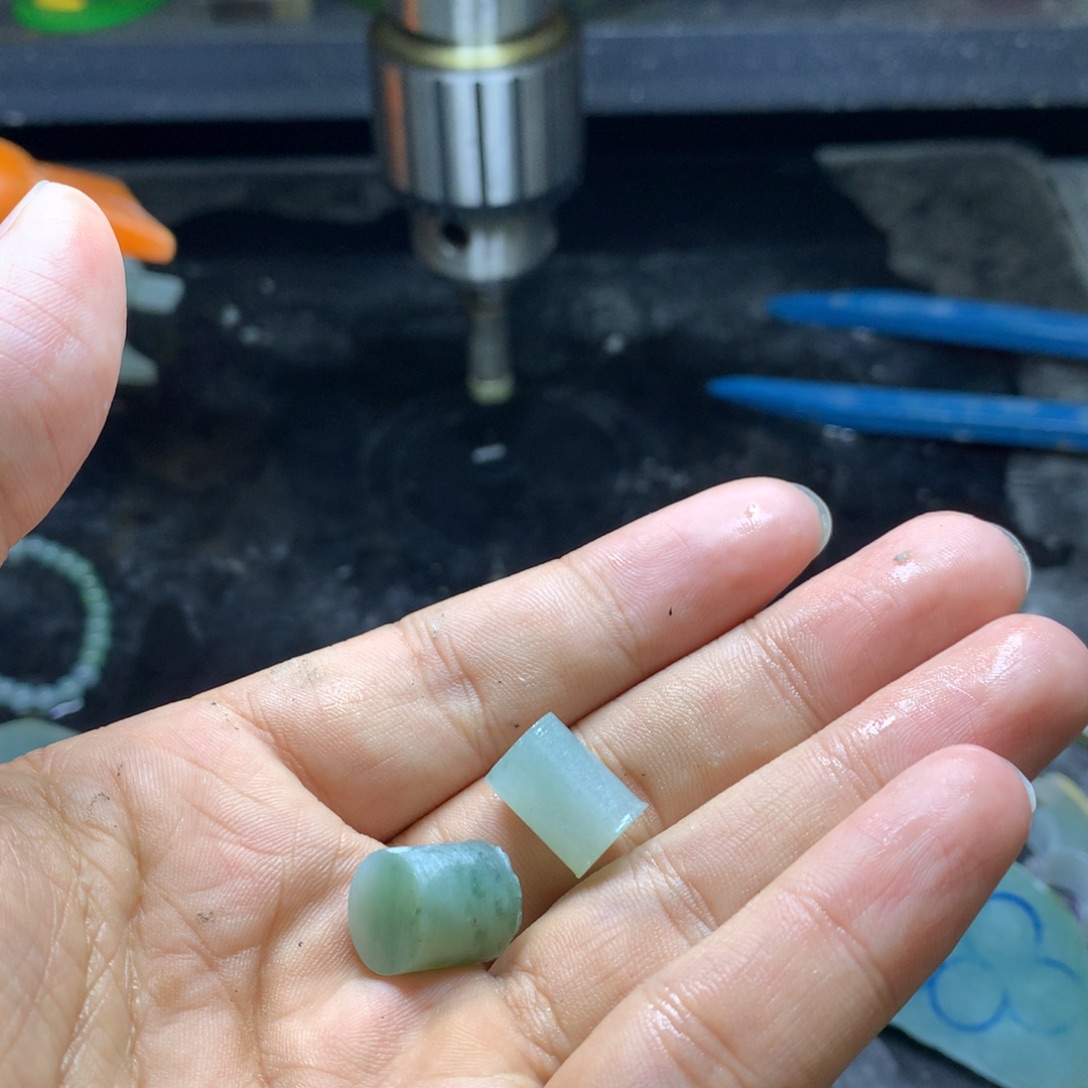 米***多定制翡翠未镶嵌翡翠