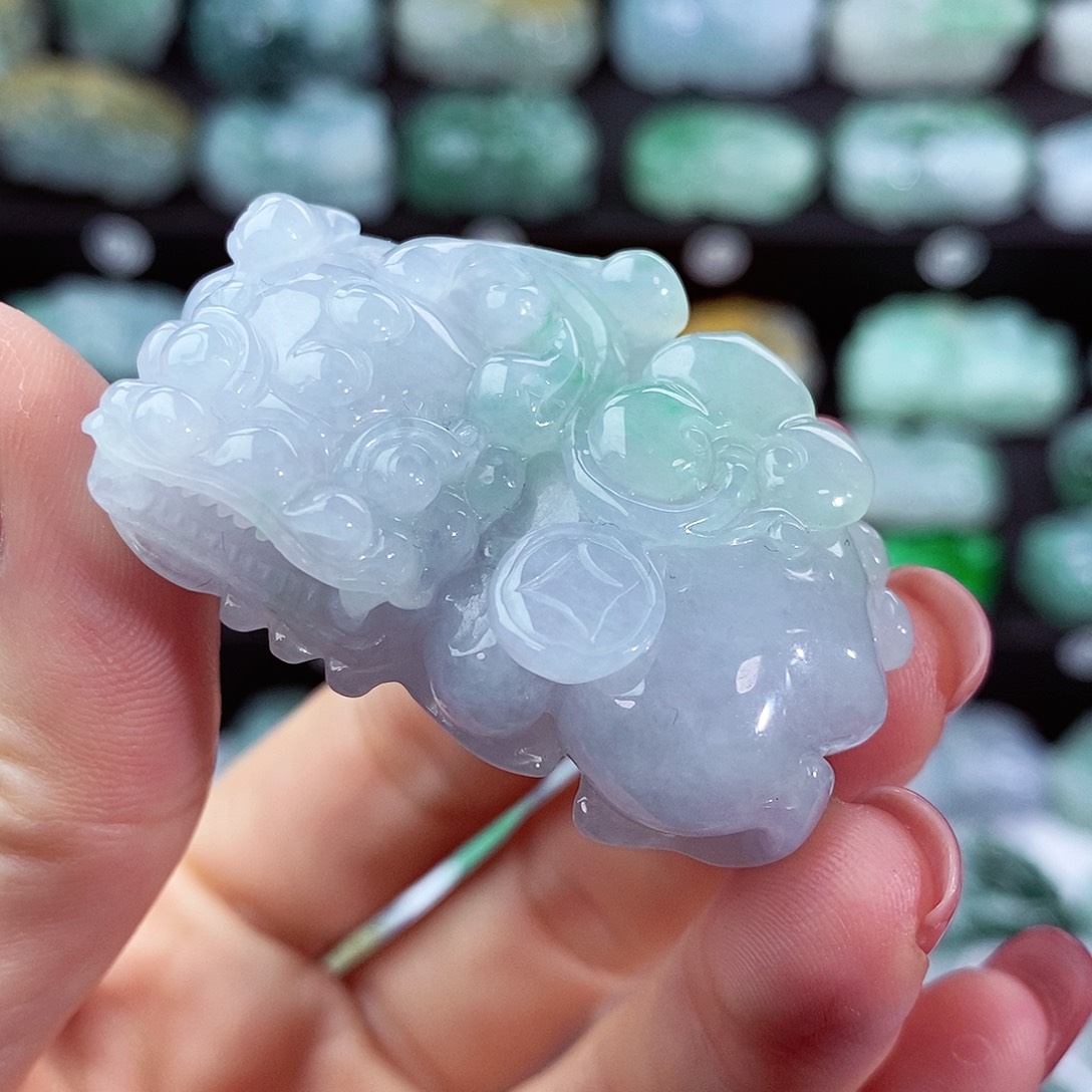 翡翠颈饰未镶嵌天然
