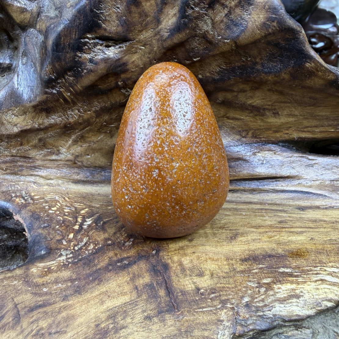 新疆和田玉，43克.原料.