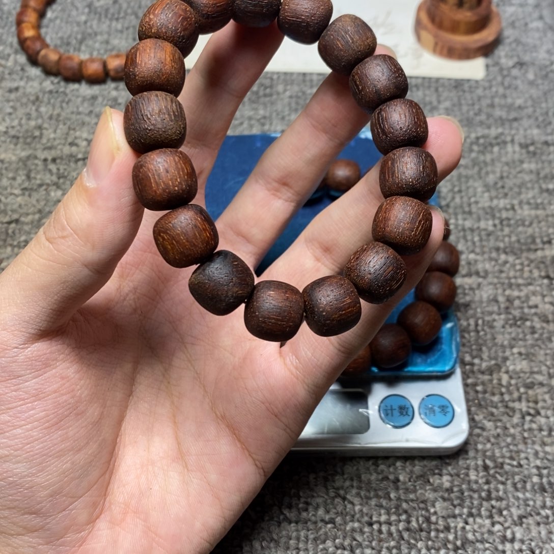 藤类1.3降真香黄绿油东枝料