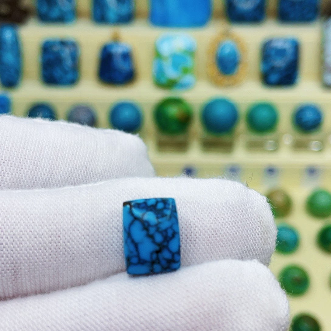 绿松石绿松石未镶嵌