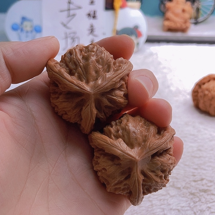 吊坠文玩核桃每****始三棱