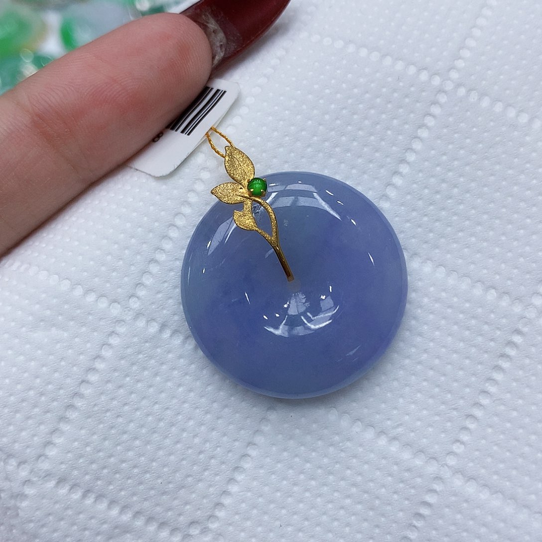 翡翠18K金镶嵌颈饰1111111