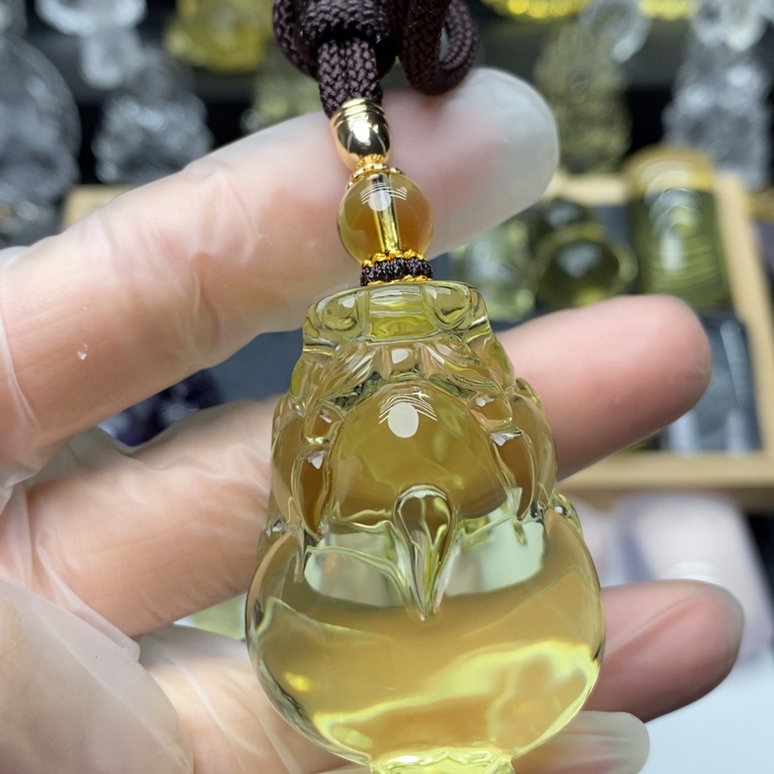 邢***゛颈饰未镶嵌水晶貔貅吊坠