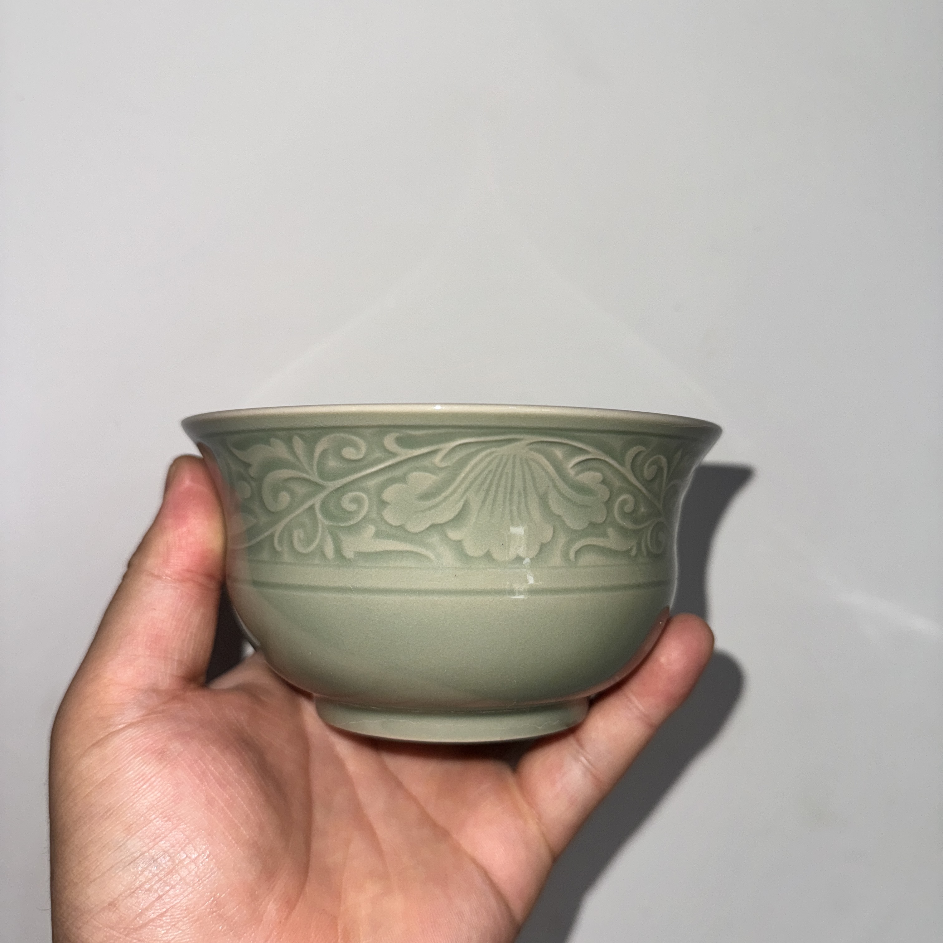 耀州窑残次4英寸莲纹收腰碗陶瓷1只