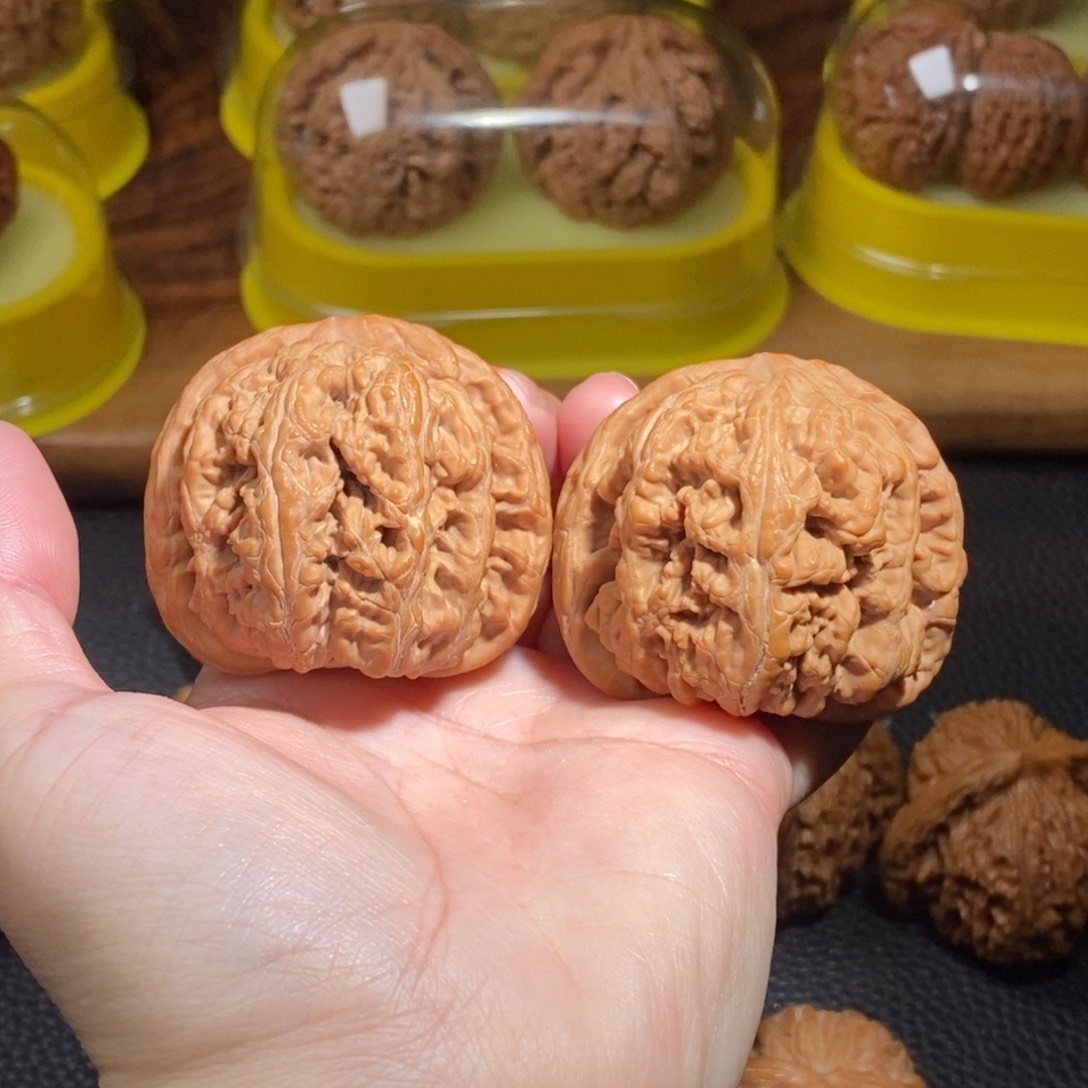 文玩核桃把件47大粗筋