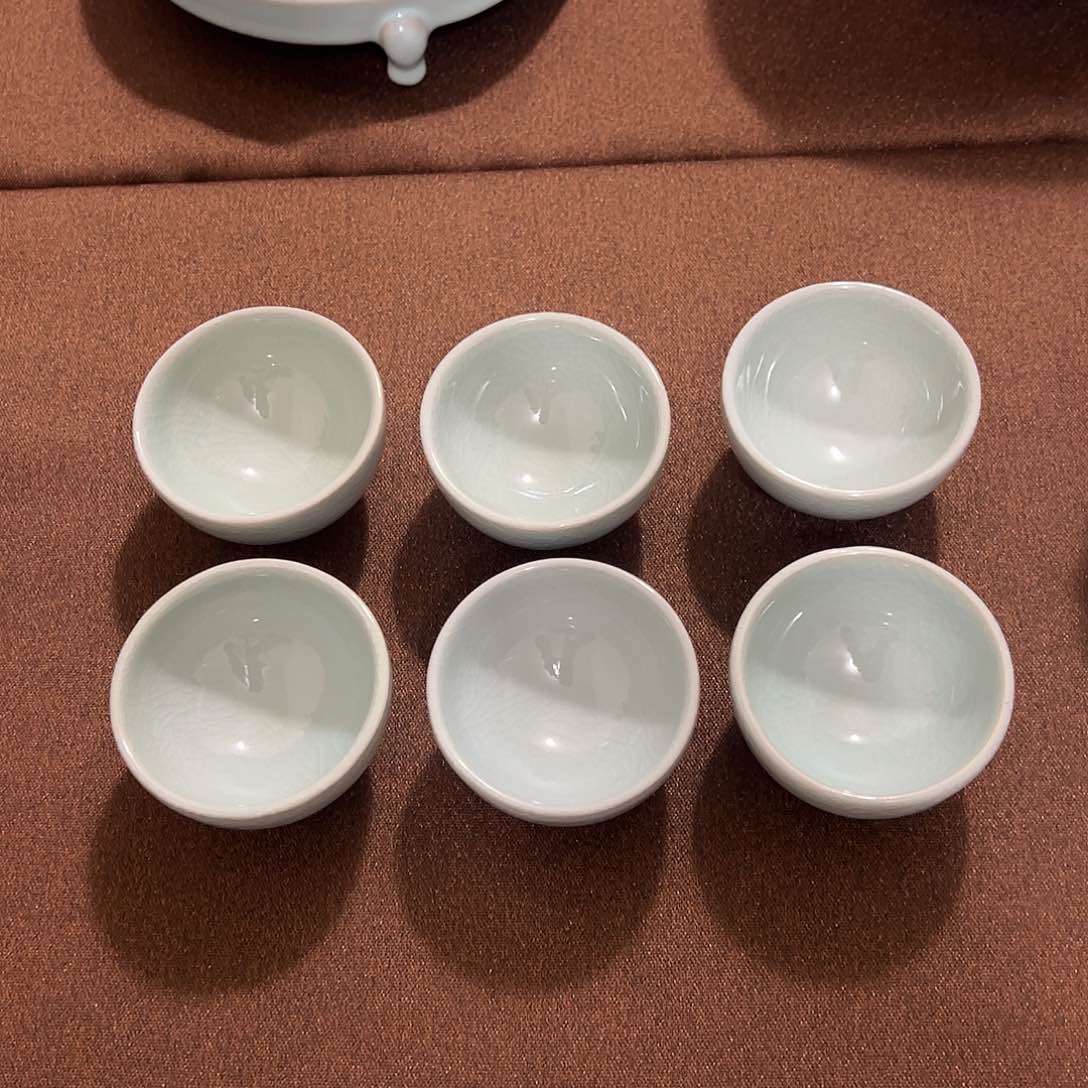 粉青釉色微瑕客杯到手6个