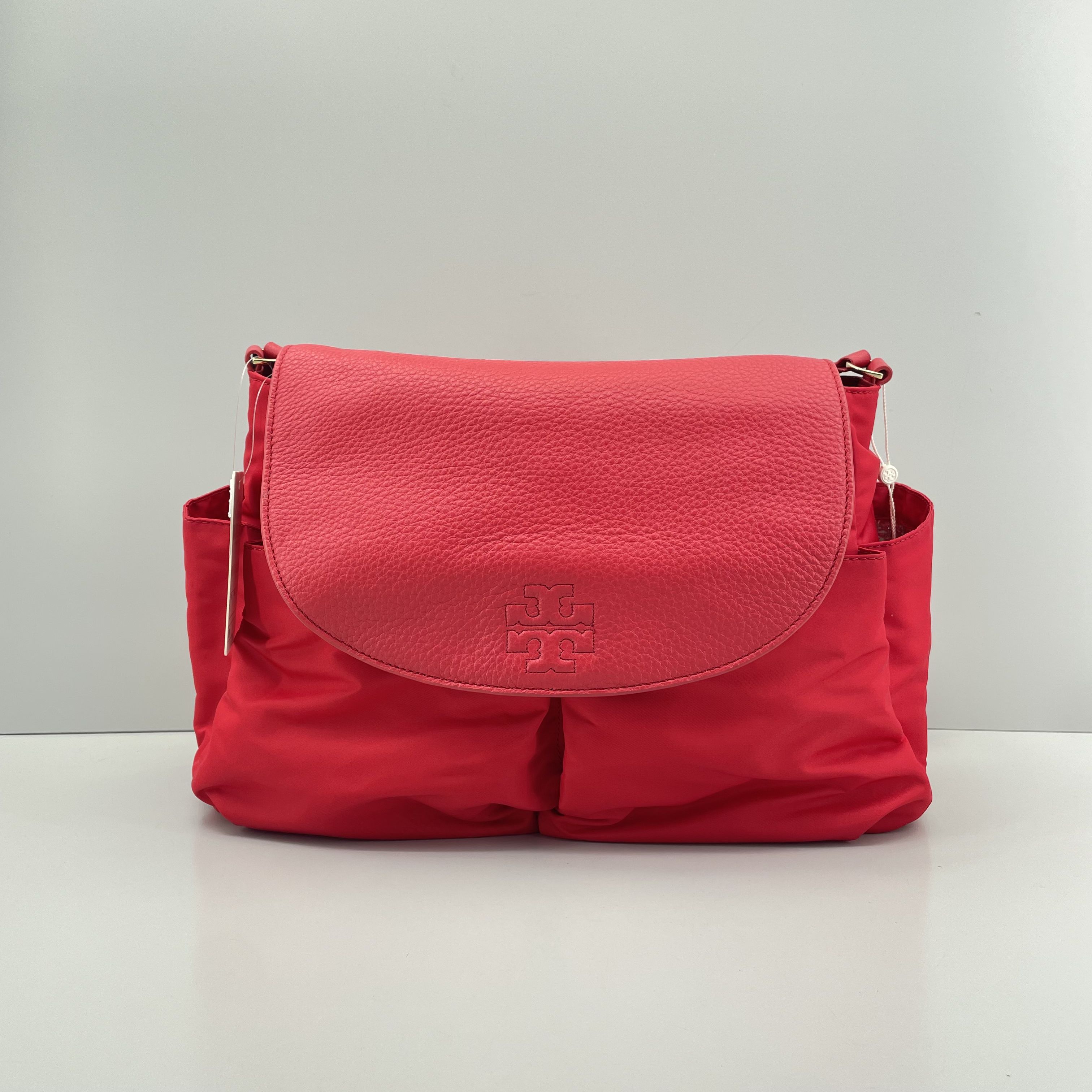 99新 TORY BURCH/汤丽柏琦 红色大号尼龙斜挎包40*25*14cmE031914