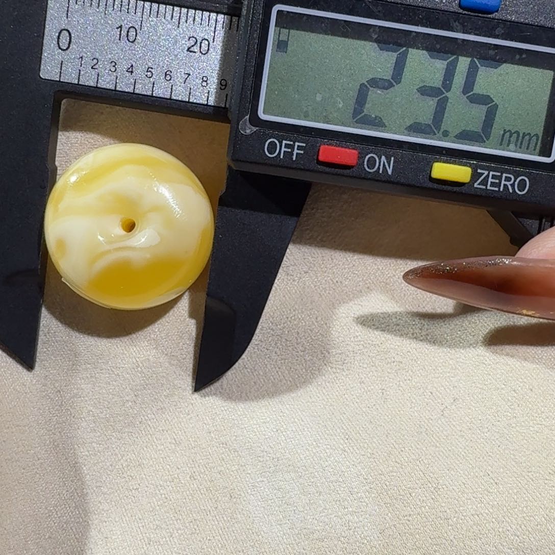 琥珀手链未镶嵌17.4X23.5m焦皮料花蜡扣子6.6