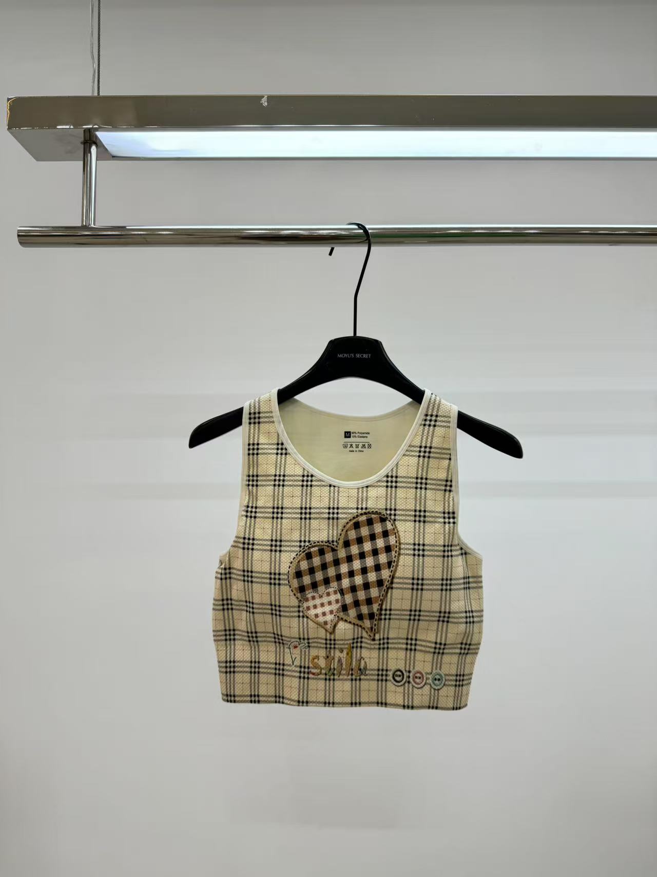 no退no换微脏微暇  673女士时尚上衣