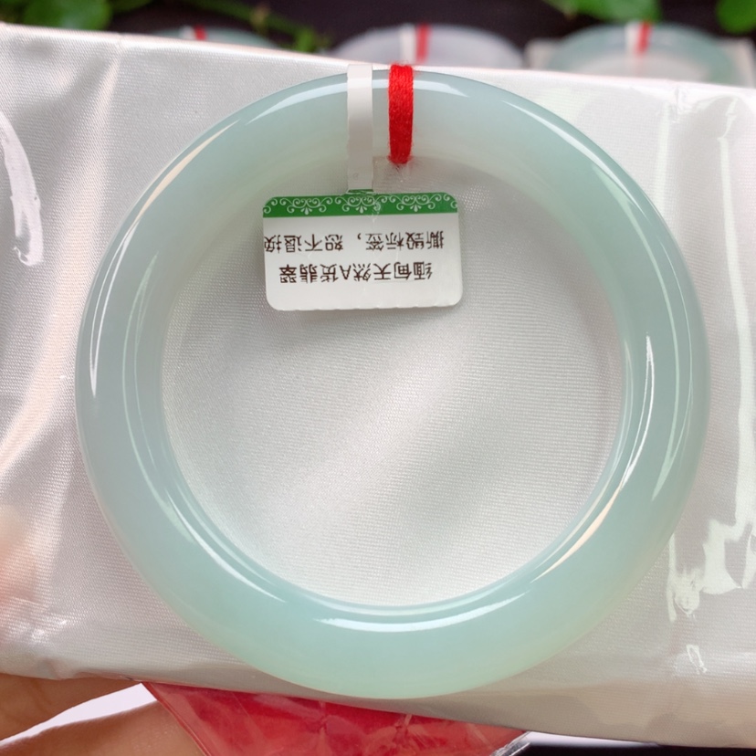 【闪购商品】翡翠手镯未镶嵌天然翡翠手镯