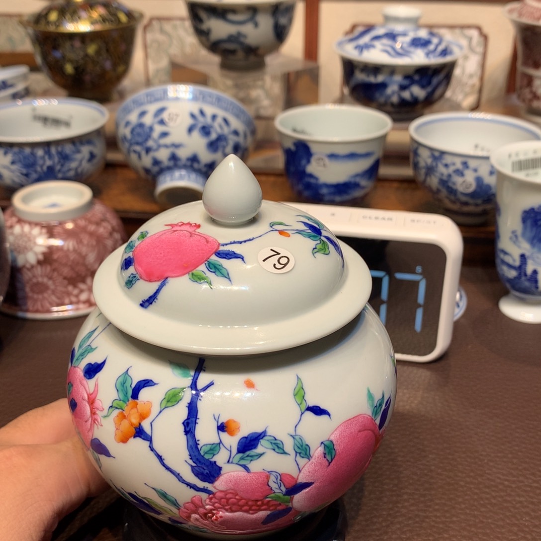 吃***糕79粉彩茶叶罐gr113