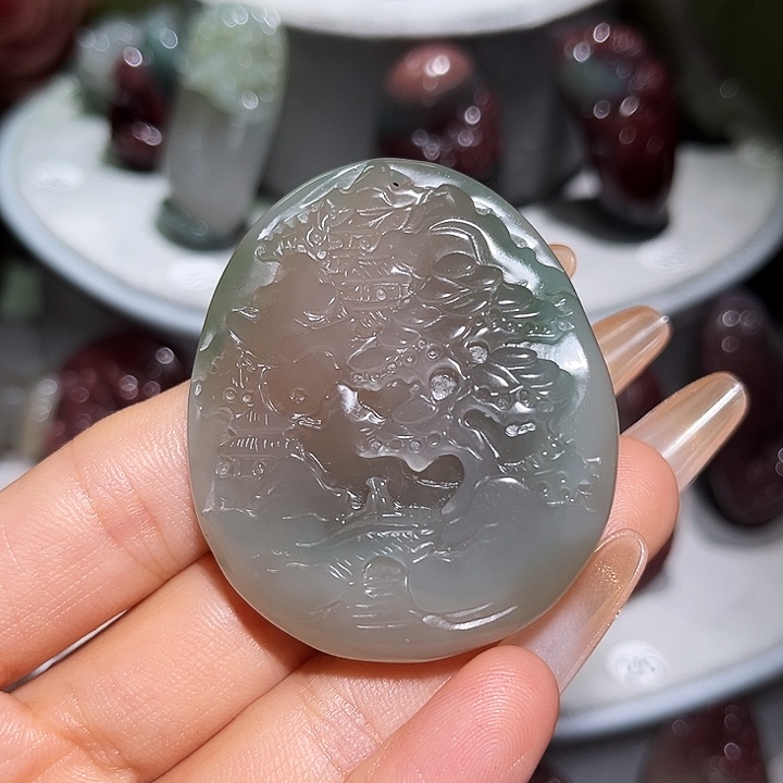 玛瑙/玉髓颈饰未镶嵌