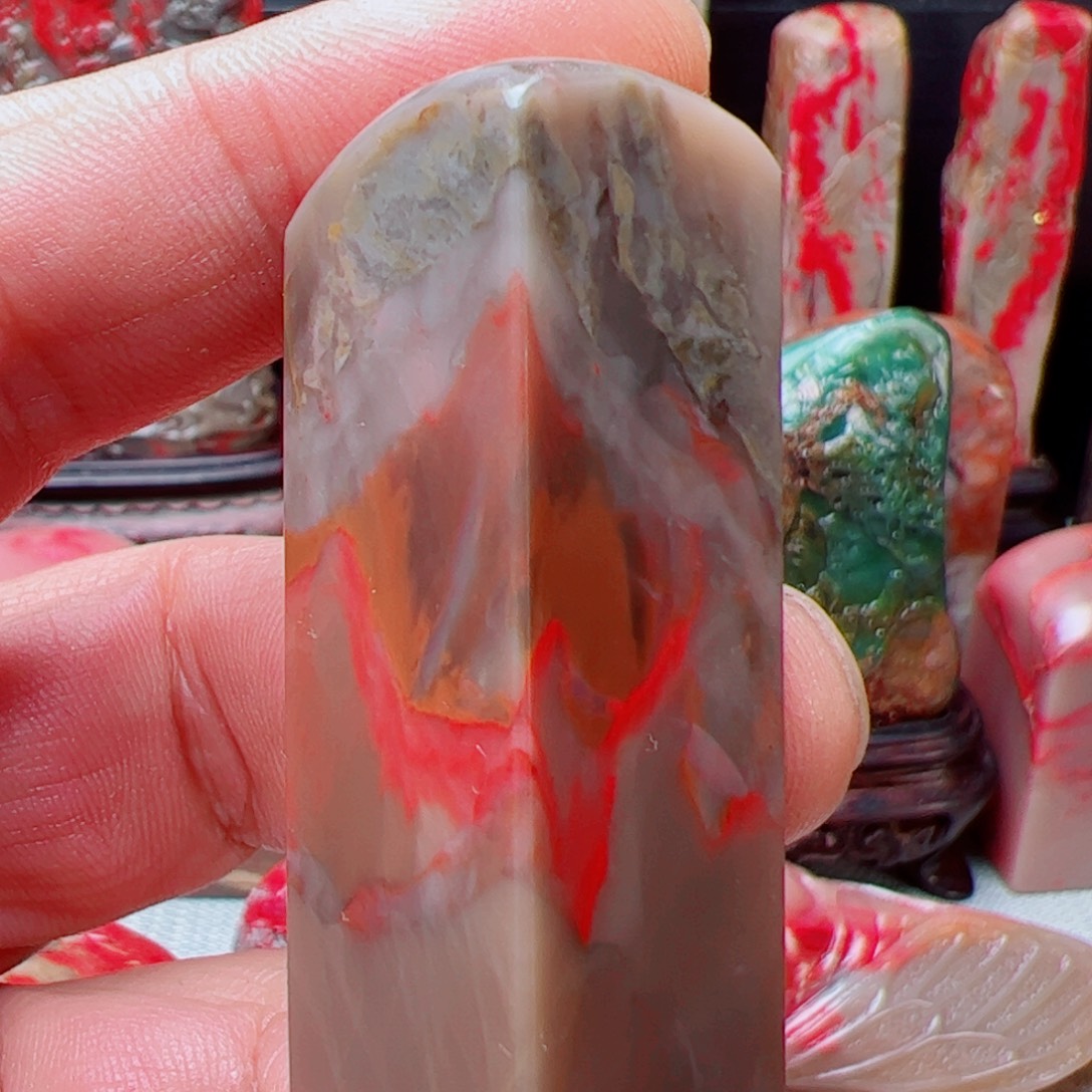 昌化石鸡血石印章