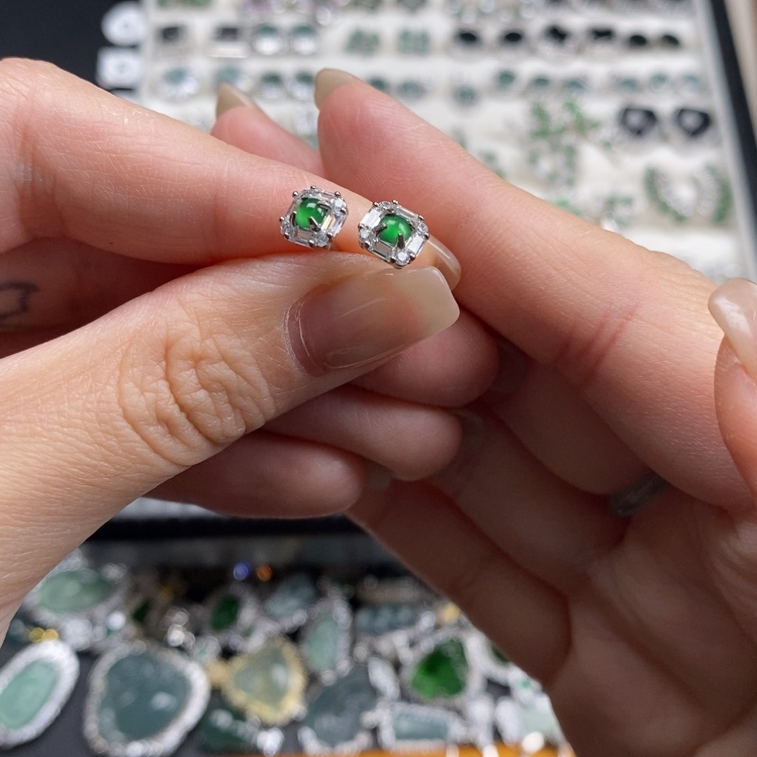 未镶嵌挂件翡翠翡翠