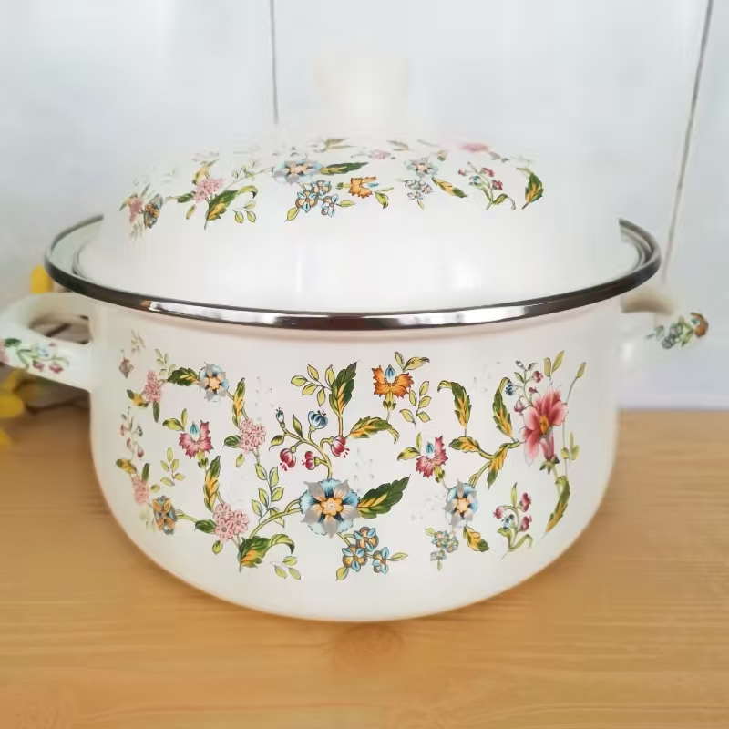 加厚搪瓷锅带盖家用双耳汤锅煮面饺子餐锅电磁炉燃气可加热无涂层