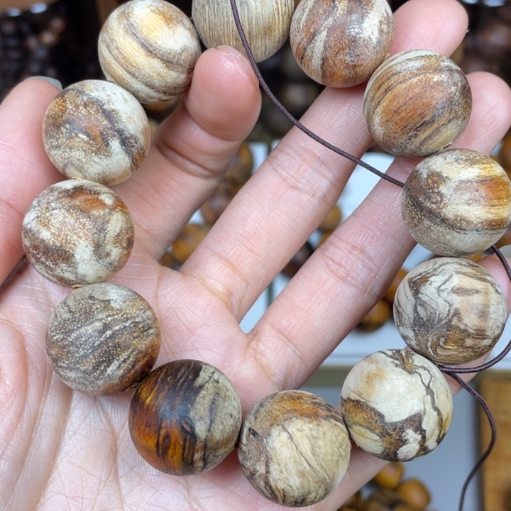 贡木把件手串手串