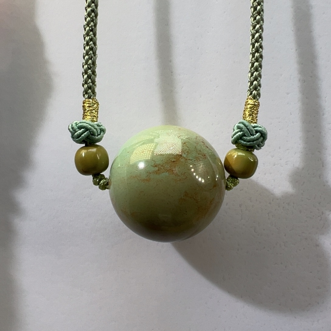 绿松石未镶嵌挂件