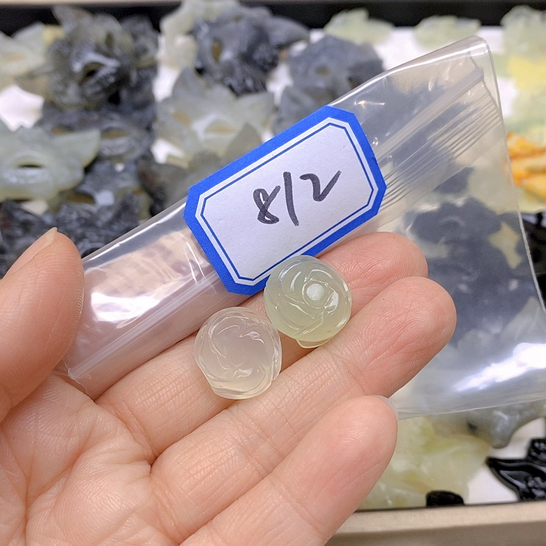 蛇纹石玉吊坠(不含链)未镶嵌总***视812